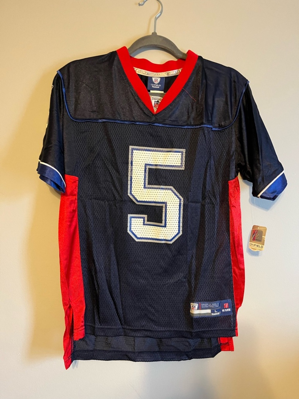 NWT youth Buffalo Bills Edwards jersey